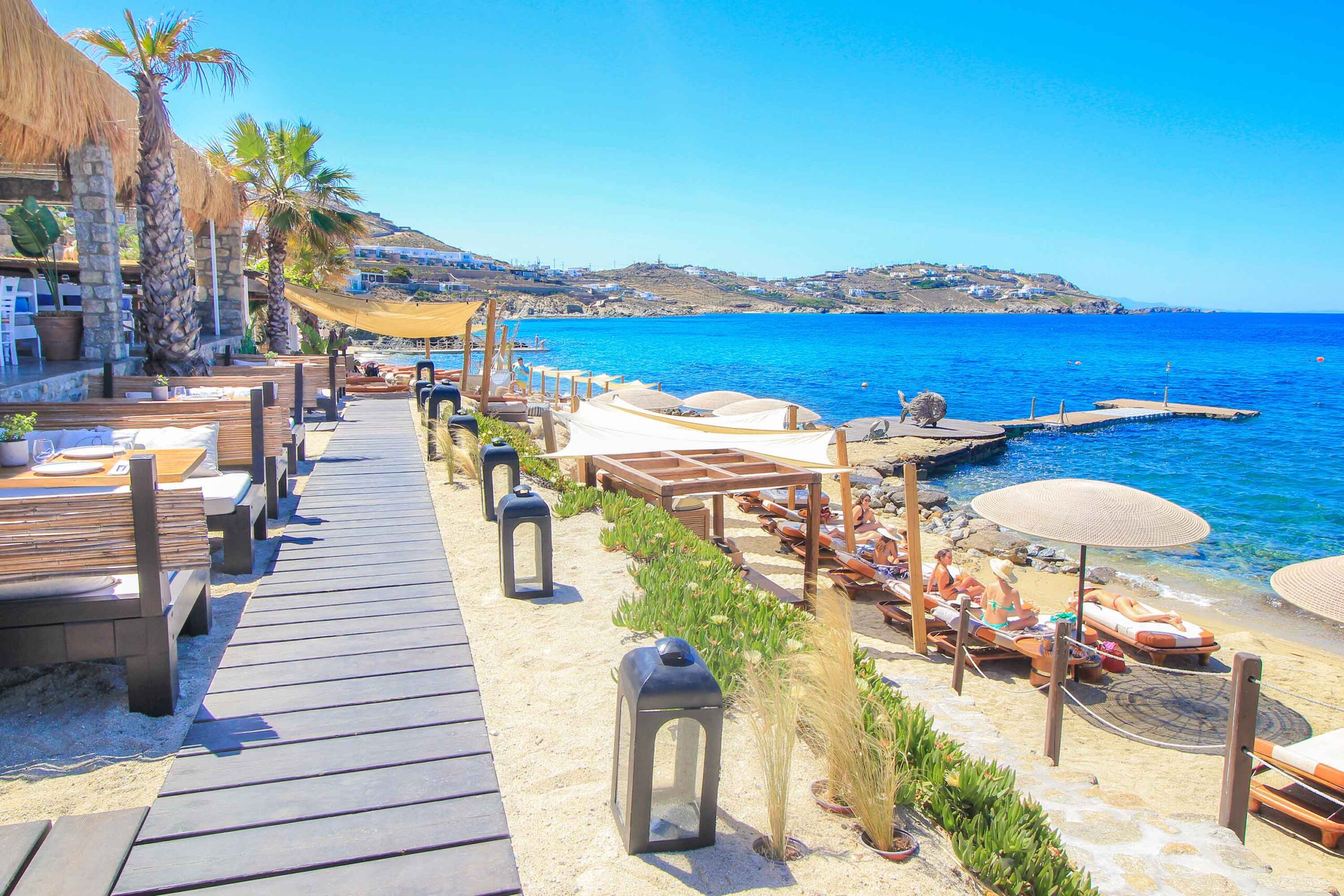 Newcomer Élia Beach Club brings relaxing vibes via Mykonos to