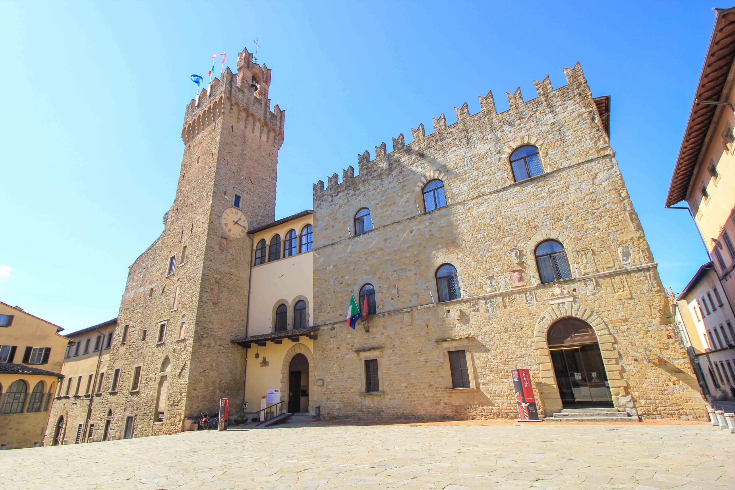 Arezzo Italien Die zauberhafte Mittelalterstadt PlacesofJuma