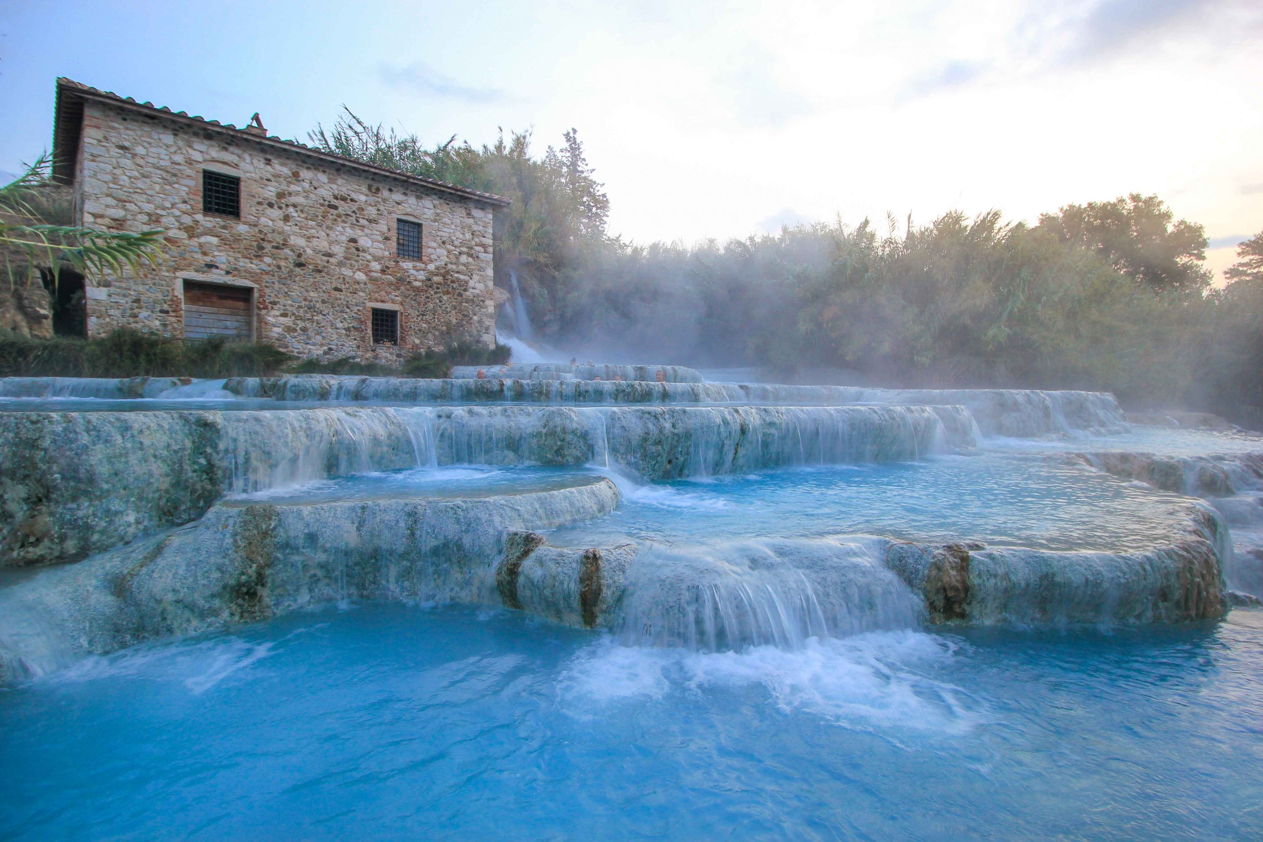 Pitigliano: Das Tuffsteinstädtchen der Toskana! - PlacesofJuma