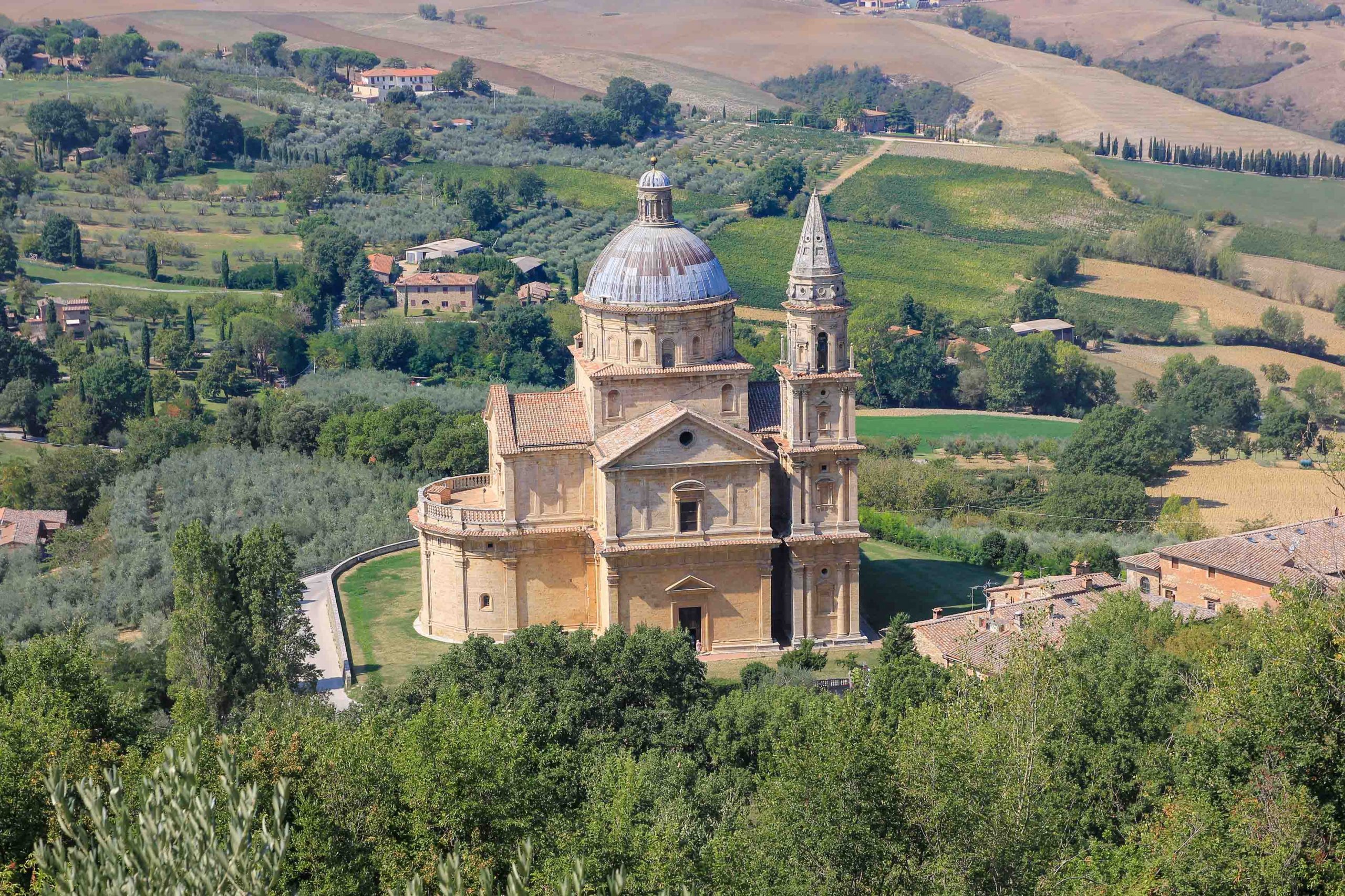 Montepulciano, Italy: A Guide to the Wine City! - PlacesofJuma