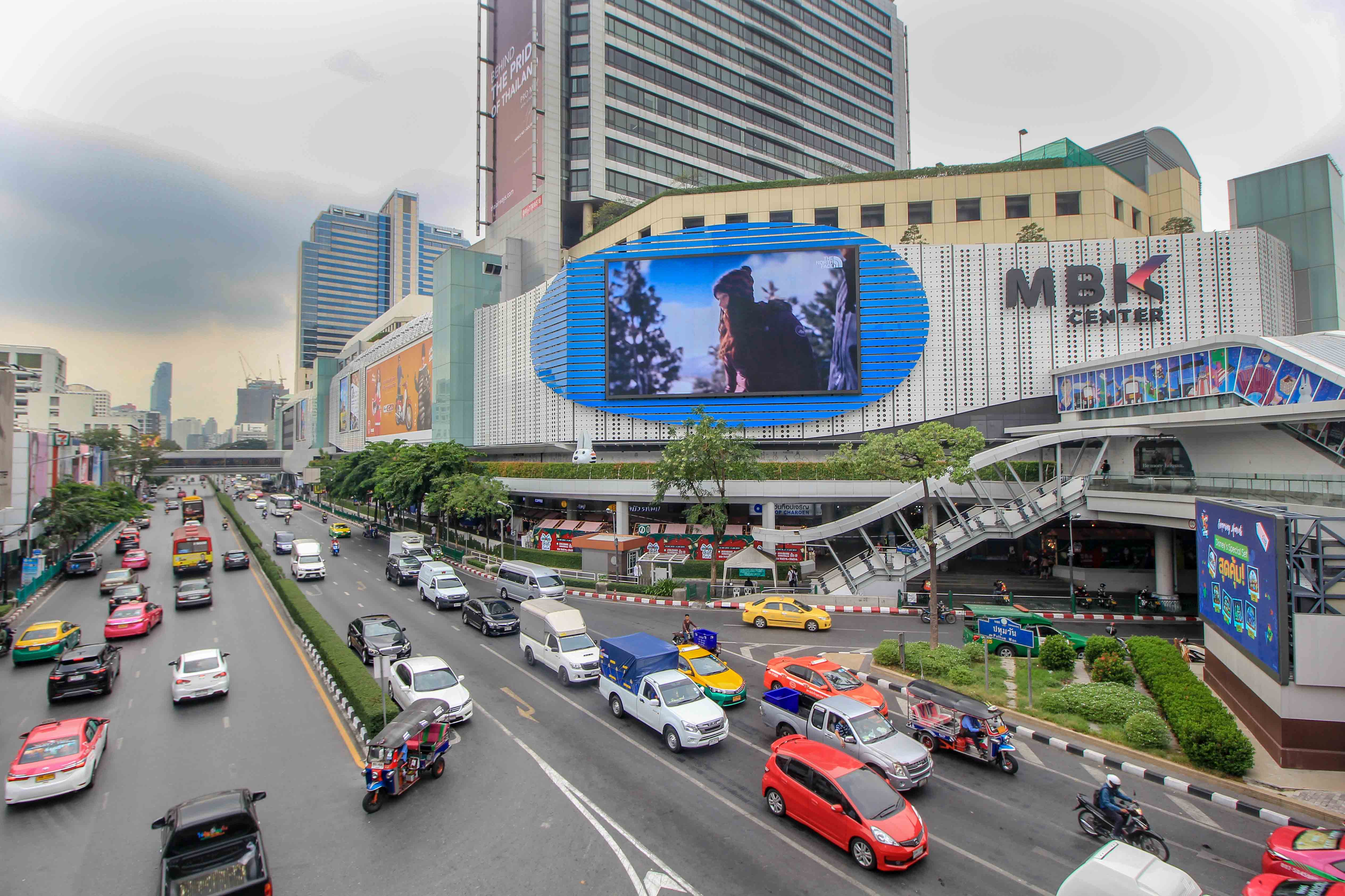 Top 10 Amazing Shopping Malls in Bangkok - PlacesofJuma