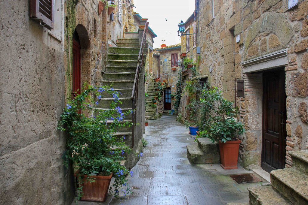 Pitigliano: Das Tuffsteinstädtchen Der Toskana! - PlacesofJuma