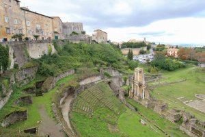 Volterra, Italien: Die Malerische Stadt Der Etrusker! - PlacesofJuma