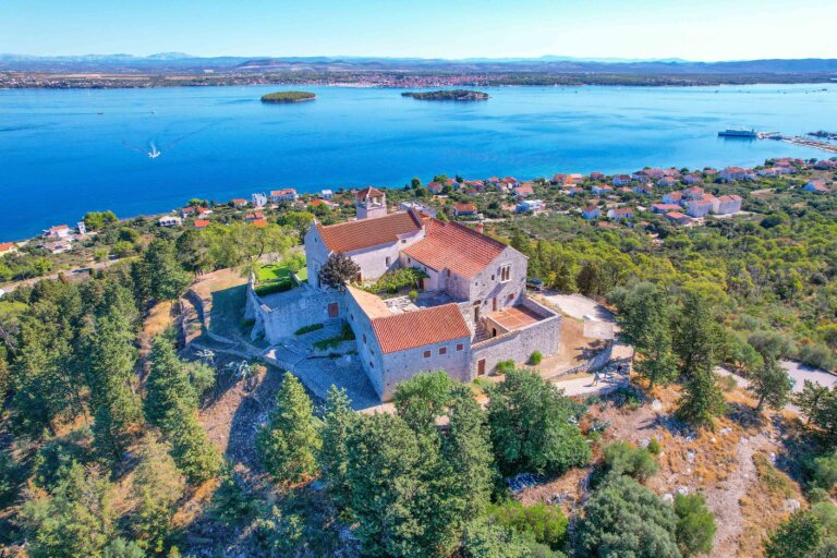 Benediktinerkloster Ćokovac, Insel Pasman, Kroatien